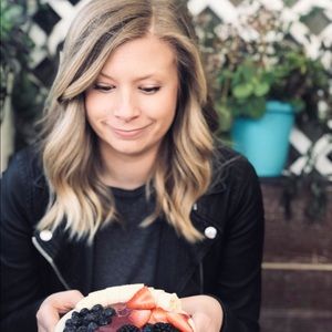 Meet your Posher, Kelsi